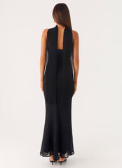 Under the Pagoda Maxi Dress - Black